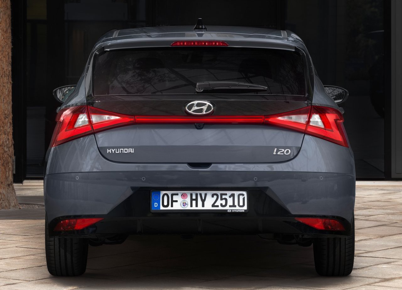 2021 - HYUNDAI i20, foto 32