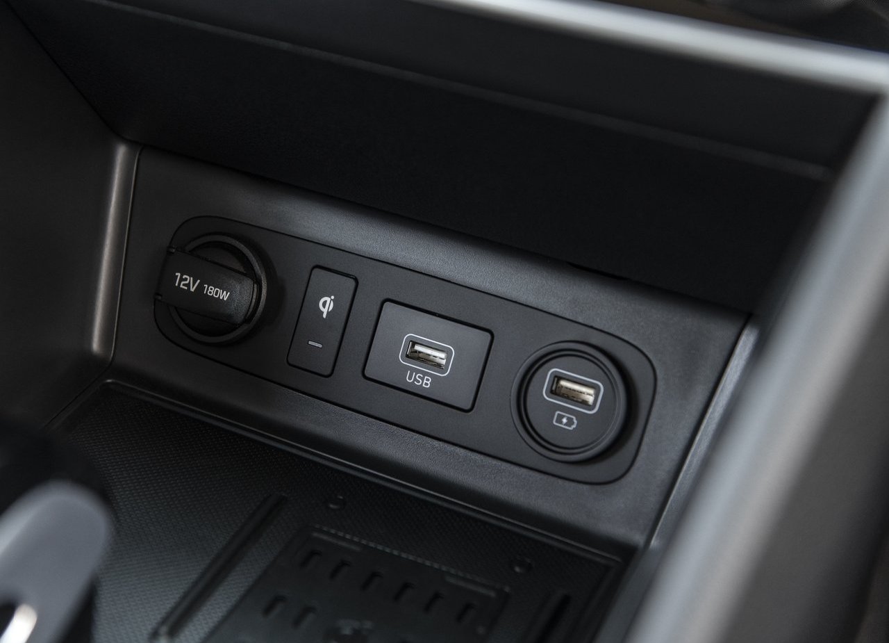 2020 - HYUNDAI SONATA HYBRID, foto 22