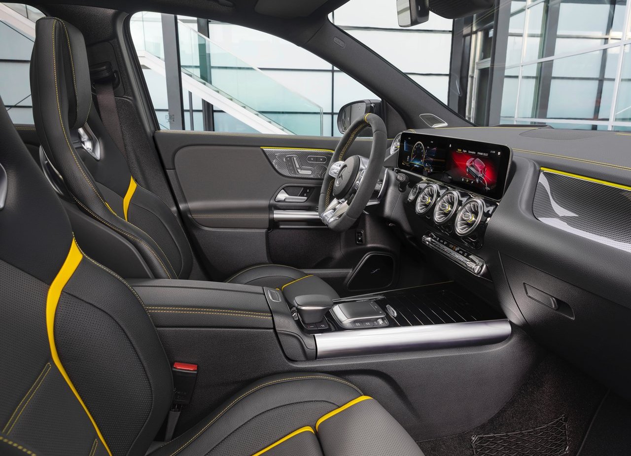 2021 - MERCEDES-AMG GLA 45, foto 14