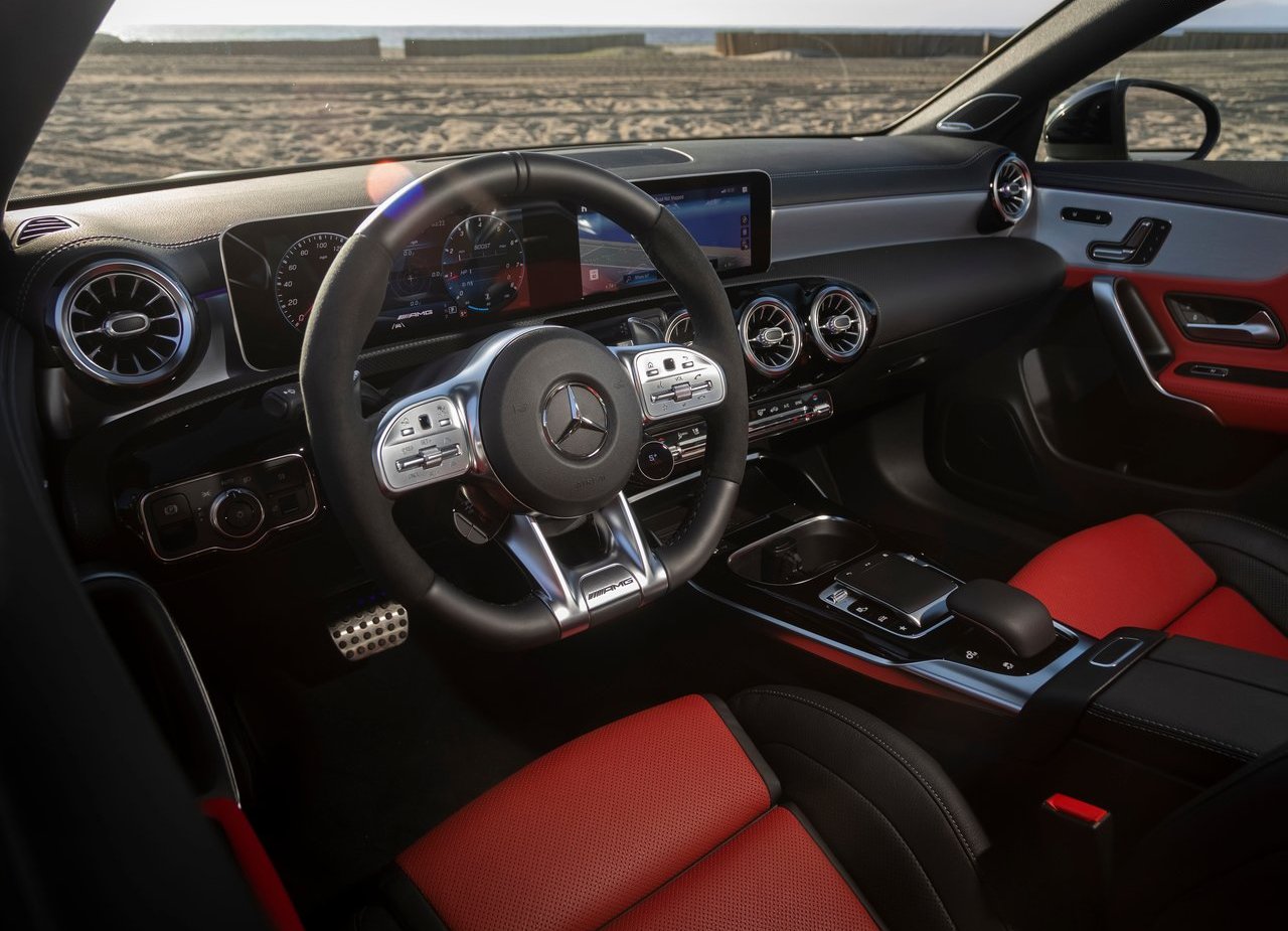 2020 - MERCEDES-AMG CLA 45, foto 40