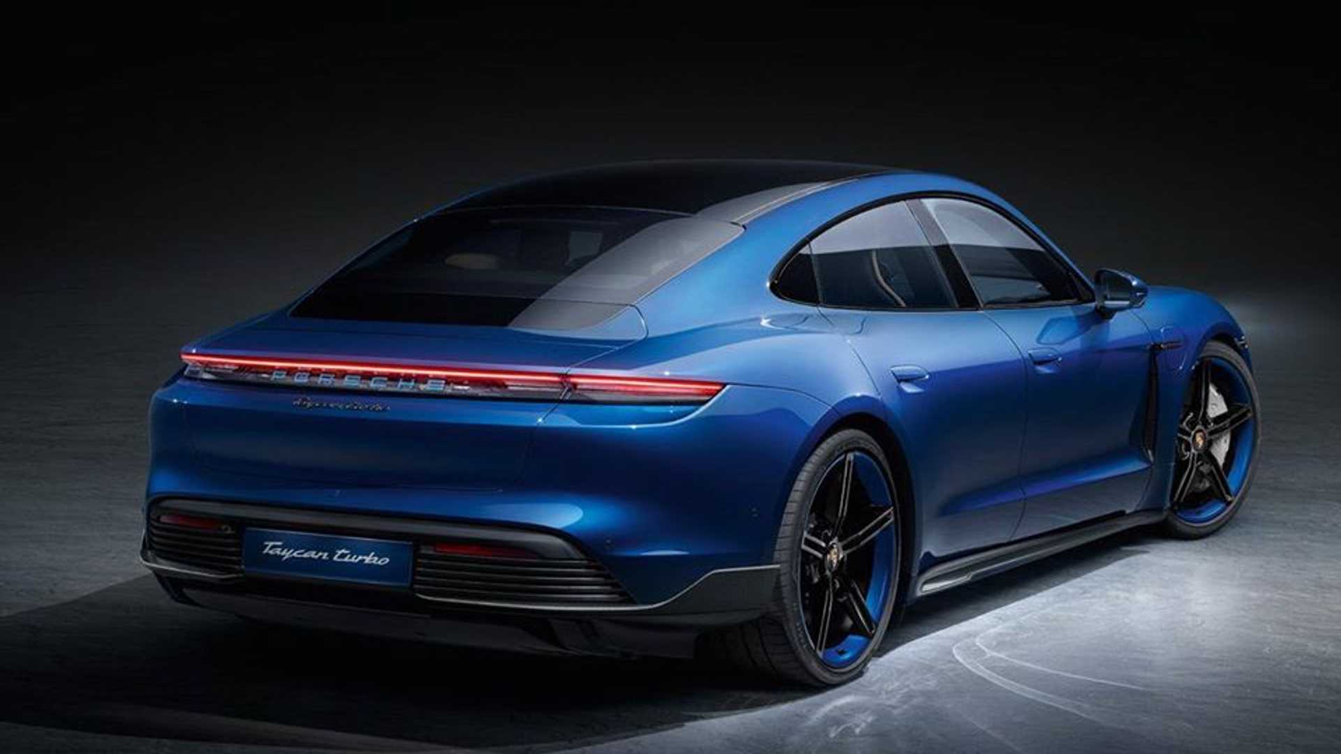 2020 - PORSCHE TAYCAN SPORTDESIGN PACKAGE CARBON, foto 2