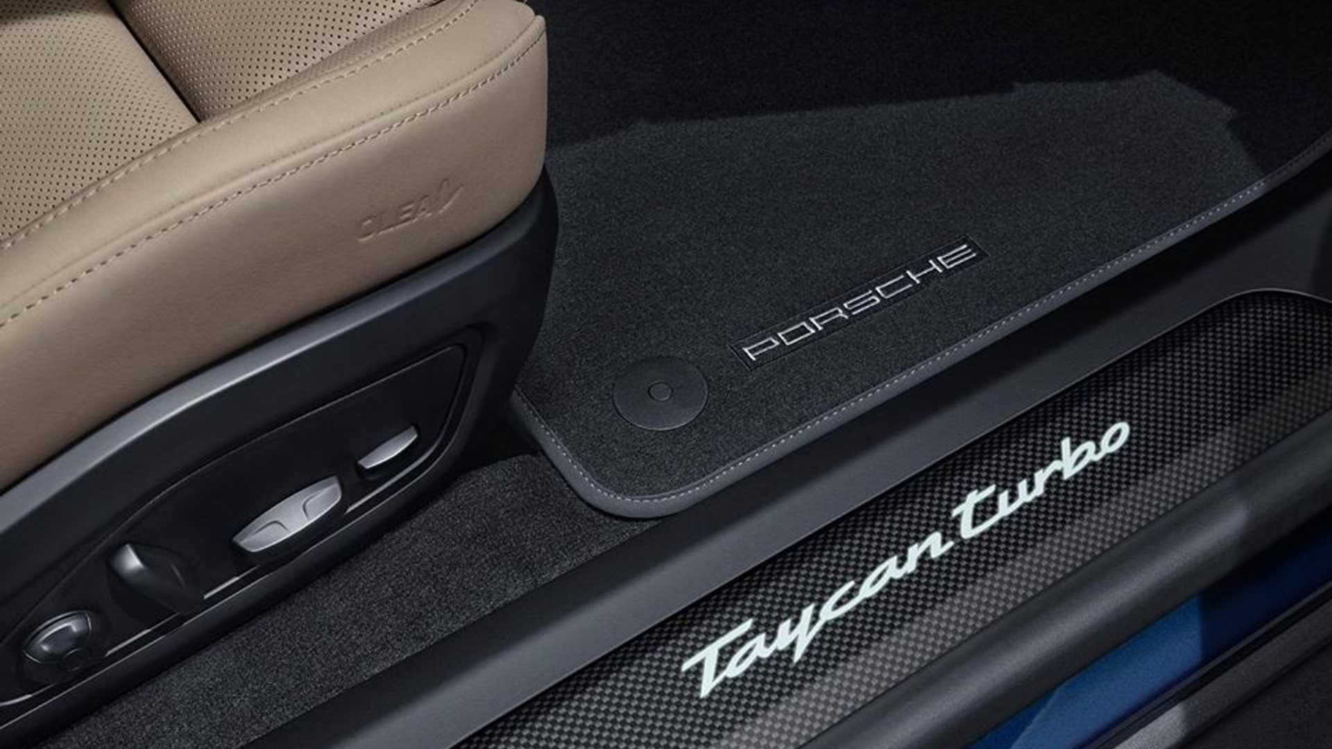2020 - PORSCHE TAYCAN SPORTDESIGN PACKAGE CARBON, foto 4