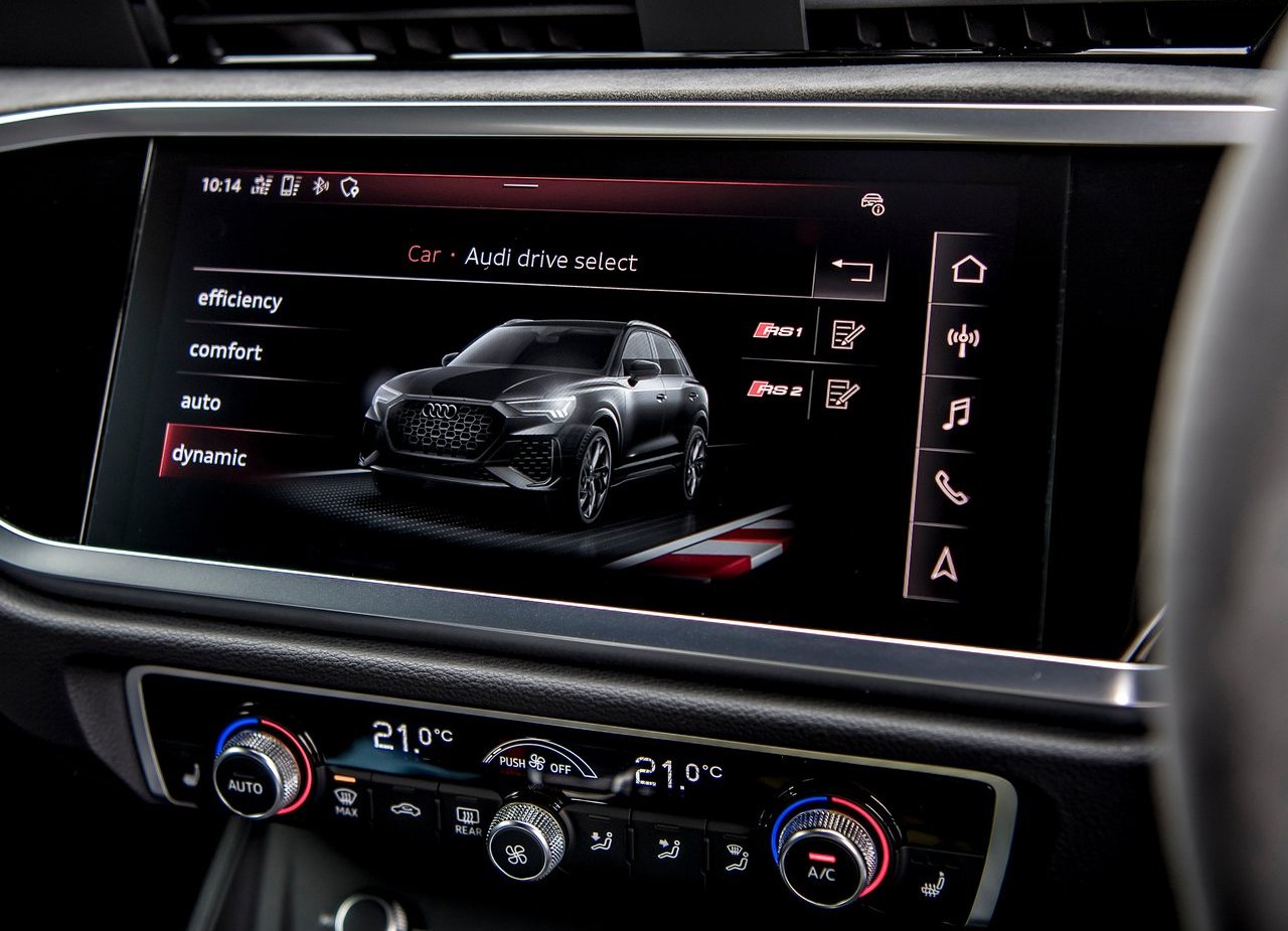 2020 - AUDI RS Q3 UK VERSION, foto 47