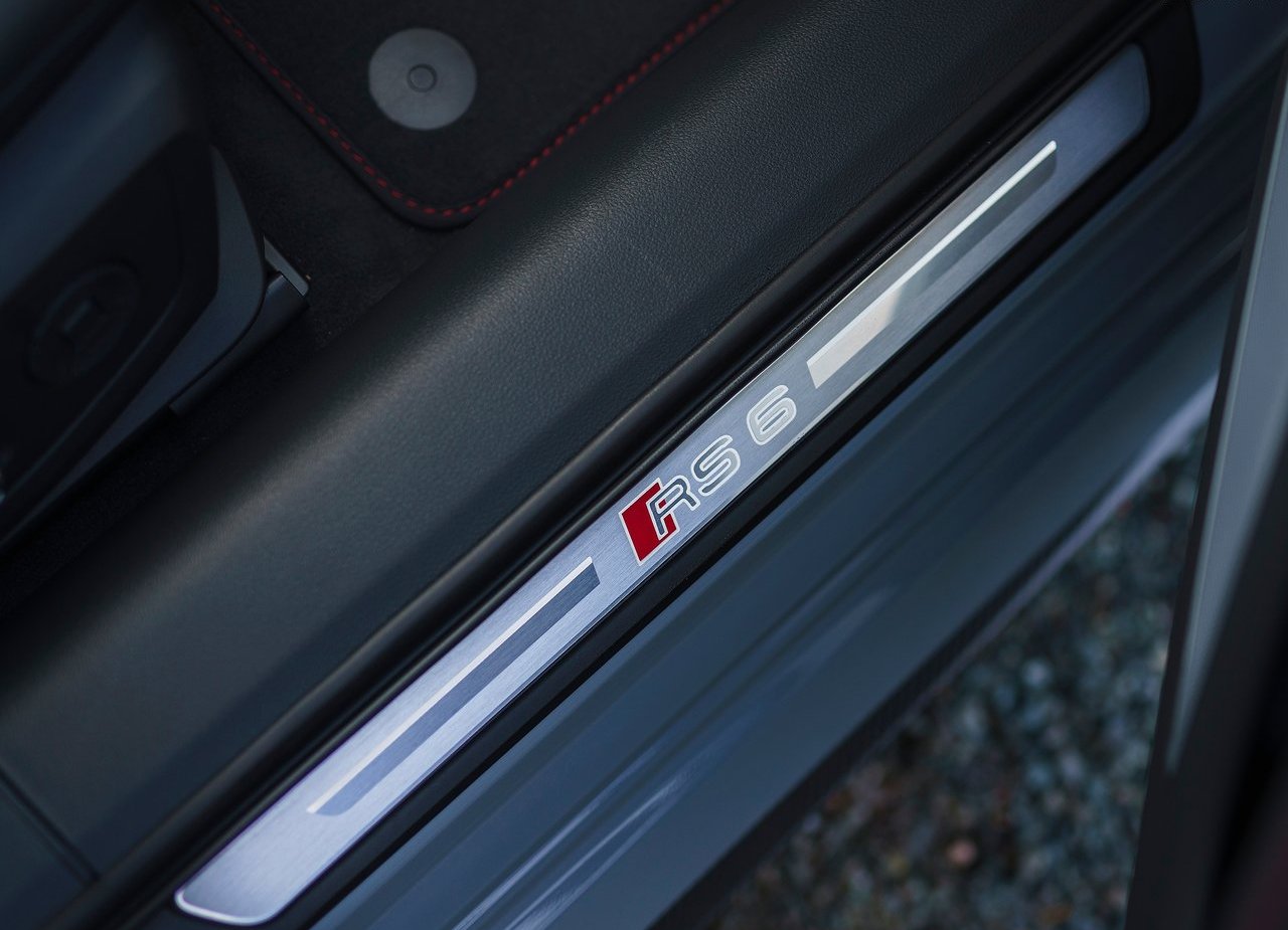 2020 - AUDI RS 6 AVANT UK VERSION, foto 95