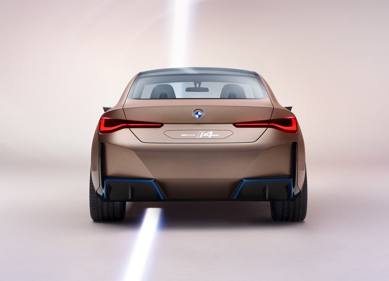 BMW i4 CONCEPT, foto 16