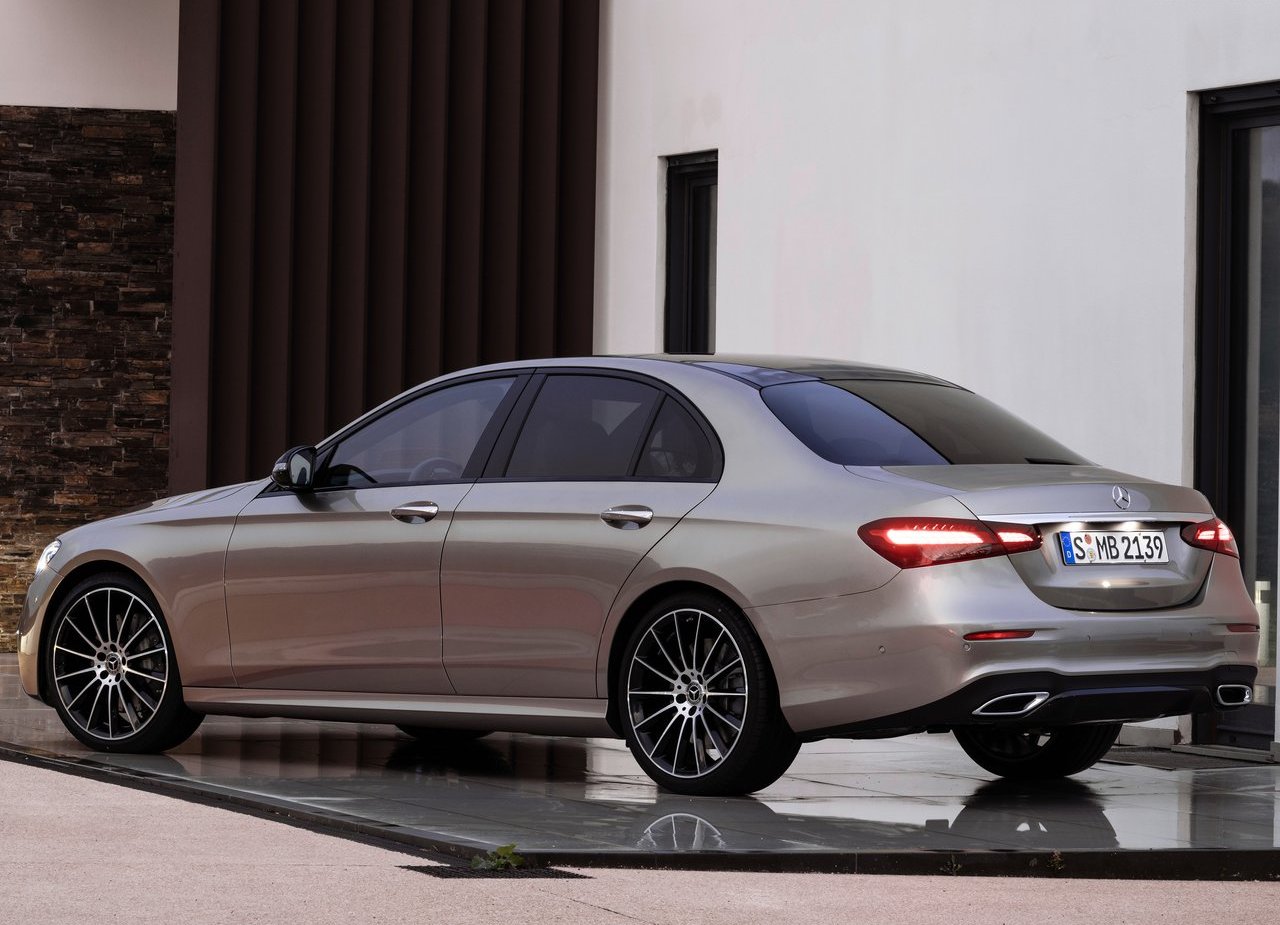 2021 - MERCEDES-BENZ E SEDAN, foto 16
