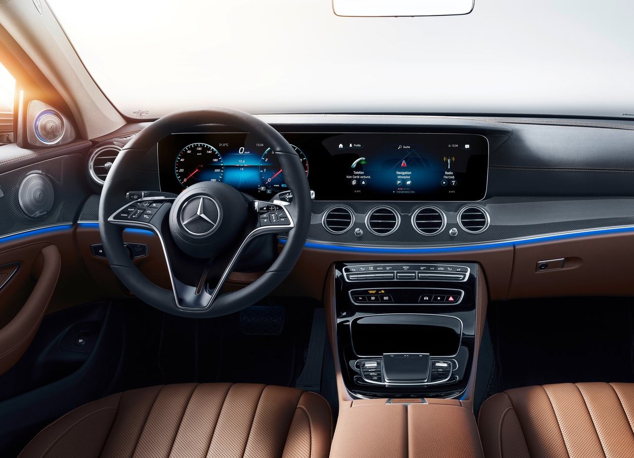 2021 - MERCEDES-BENZ E SEDAN, foto 37