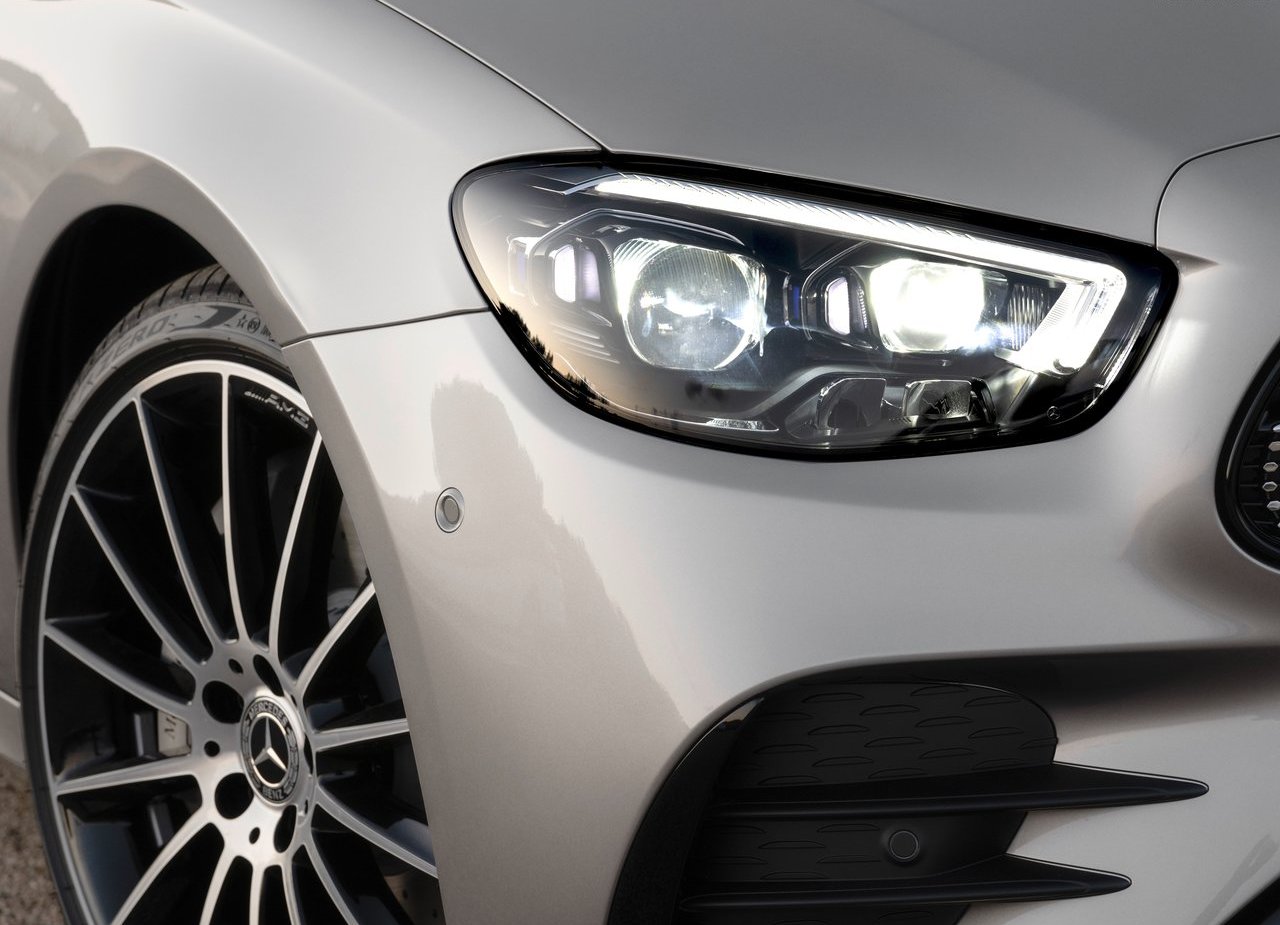 2021 - MERCEDES-BENZ E SEDAN, foto 43