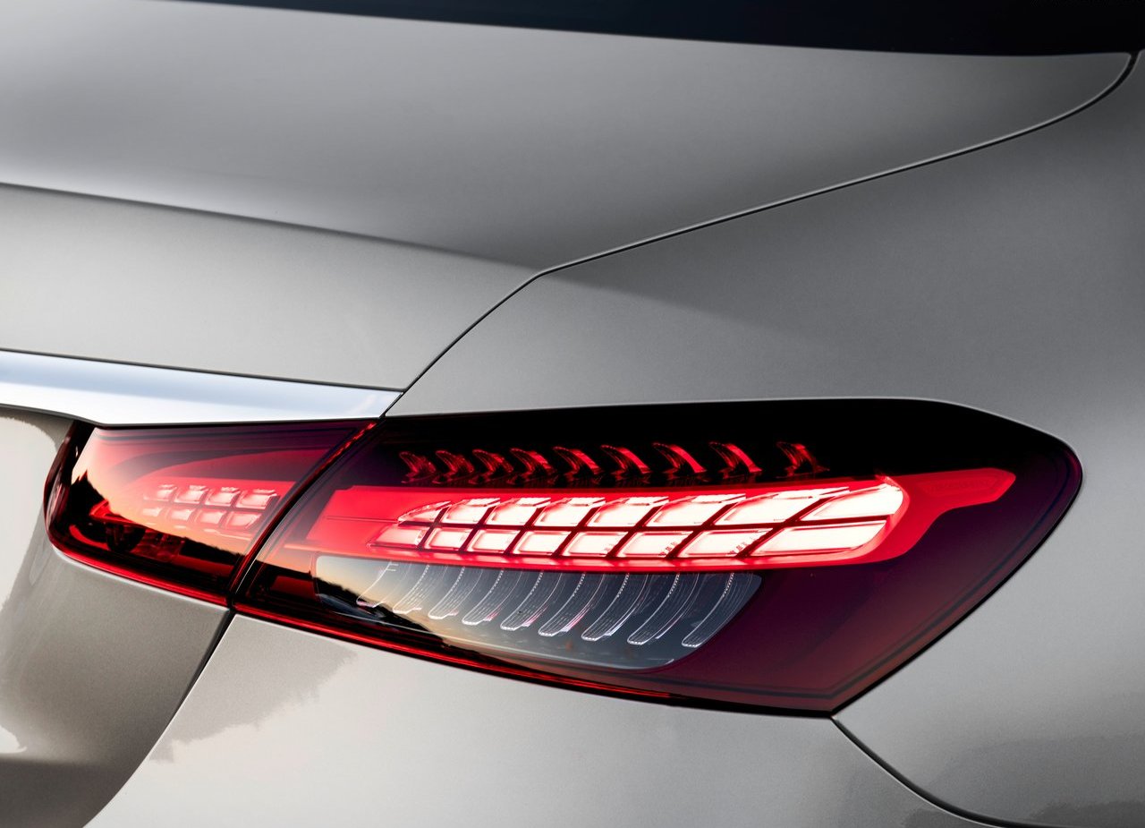 2021 - MERCEDES-BENZ E SEDAN, foto 45