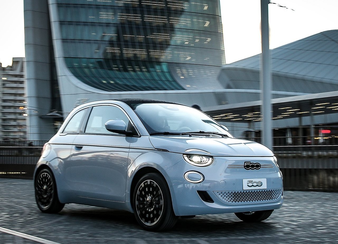2021 - FIAT 500e CABRIOLET 'LA PRIMA', foto 22