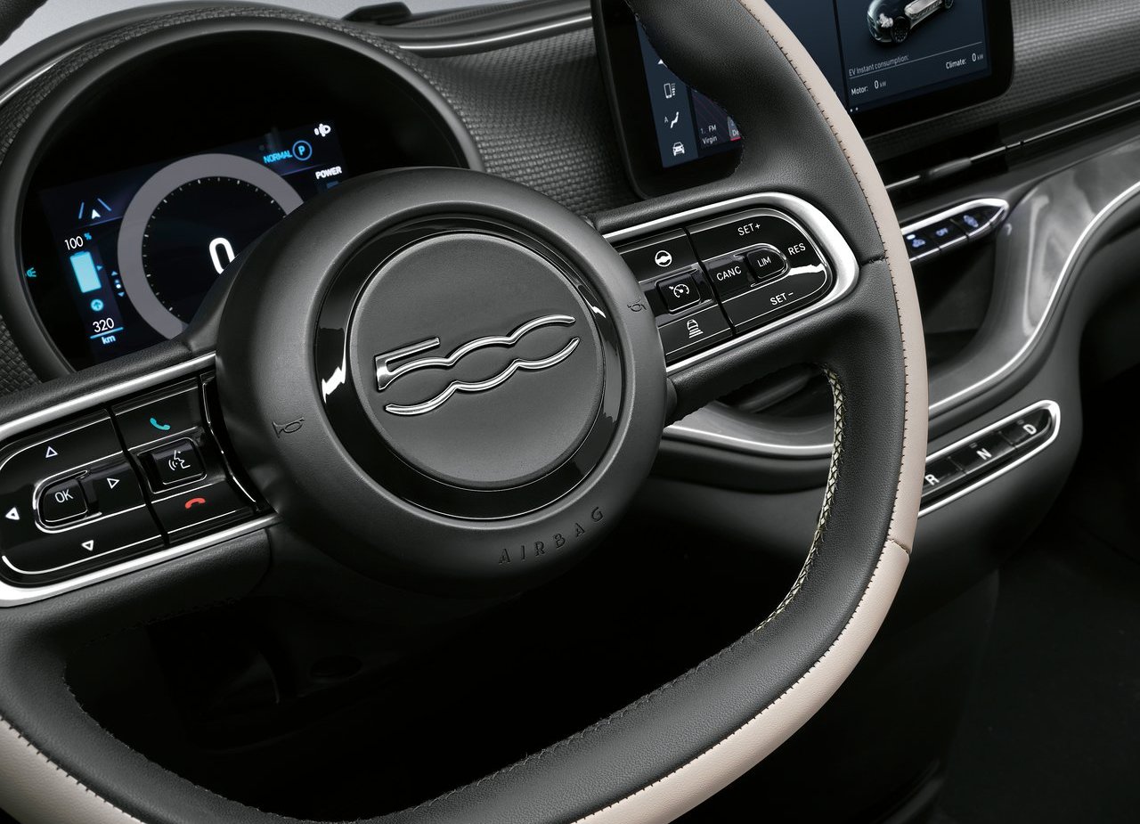 2021 - FIAT 500e CABRIOLET 'LA PRIMA', foto 29