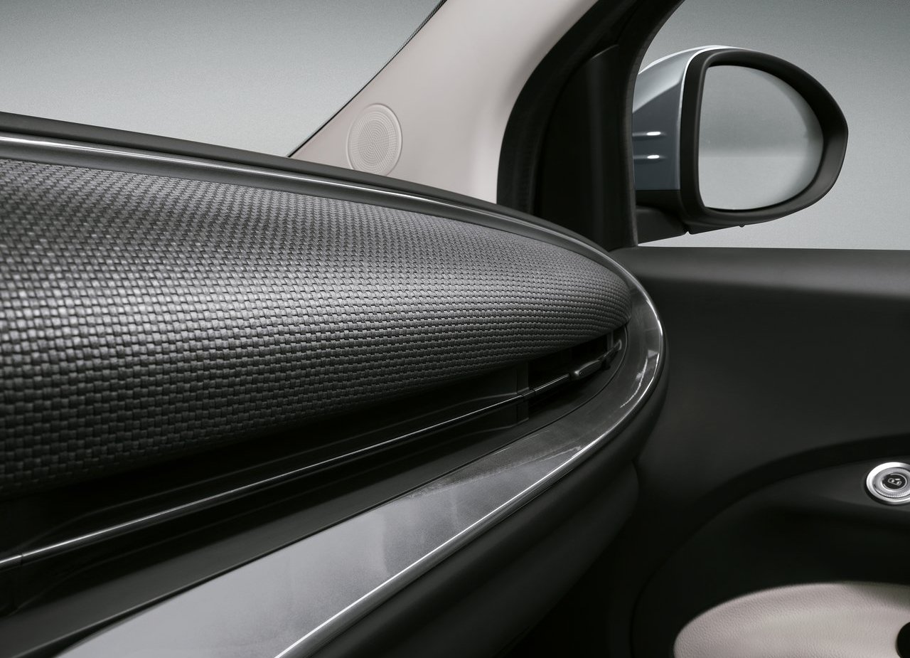 2021 - FIAT 500e CABRIOLET 'LA PRIMA', foto 32