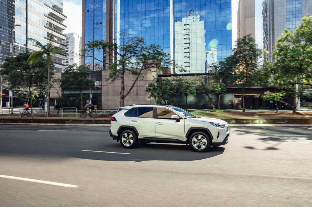 TOYOTA RAV4 S & SX CONNECT HYBRID, foto 6
