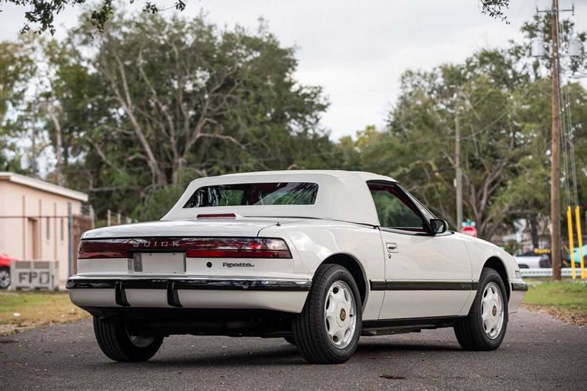 1990 - BUICK REATTA SELECT 60 EDITION, foto 12