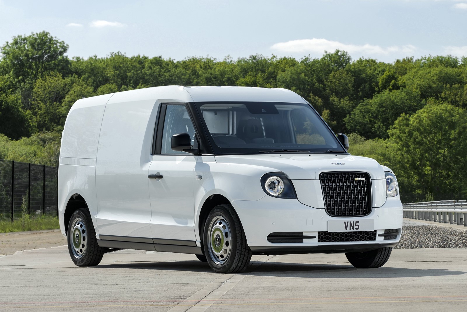 2021 - LEVC VN5, foto 19