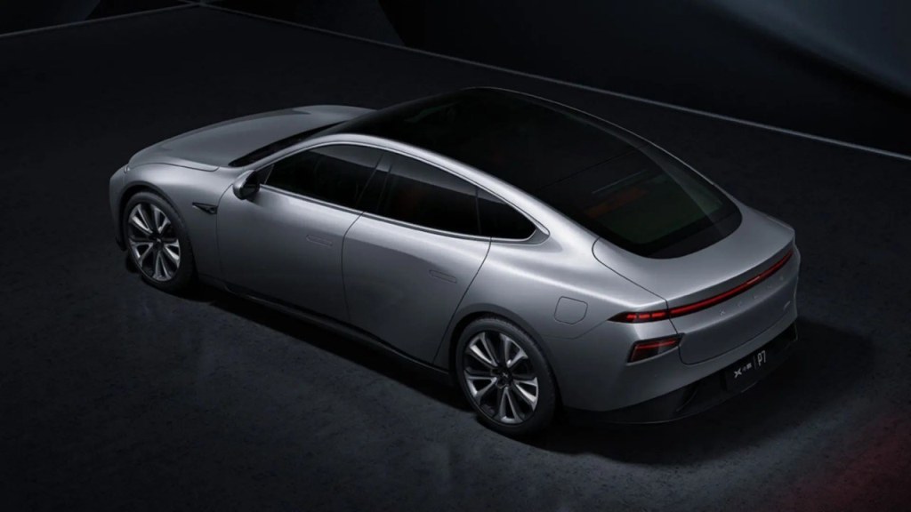 2020 - XPENG P7, foto 3
