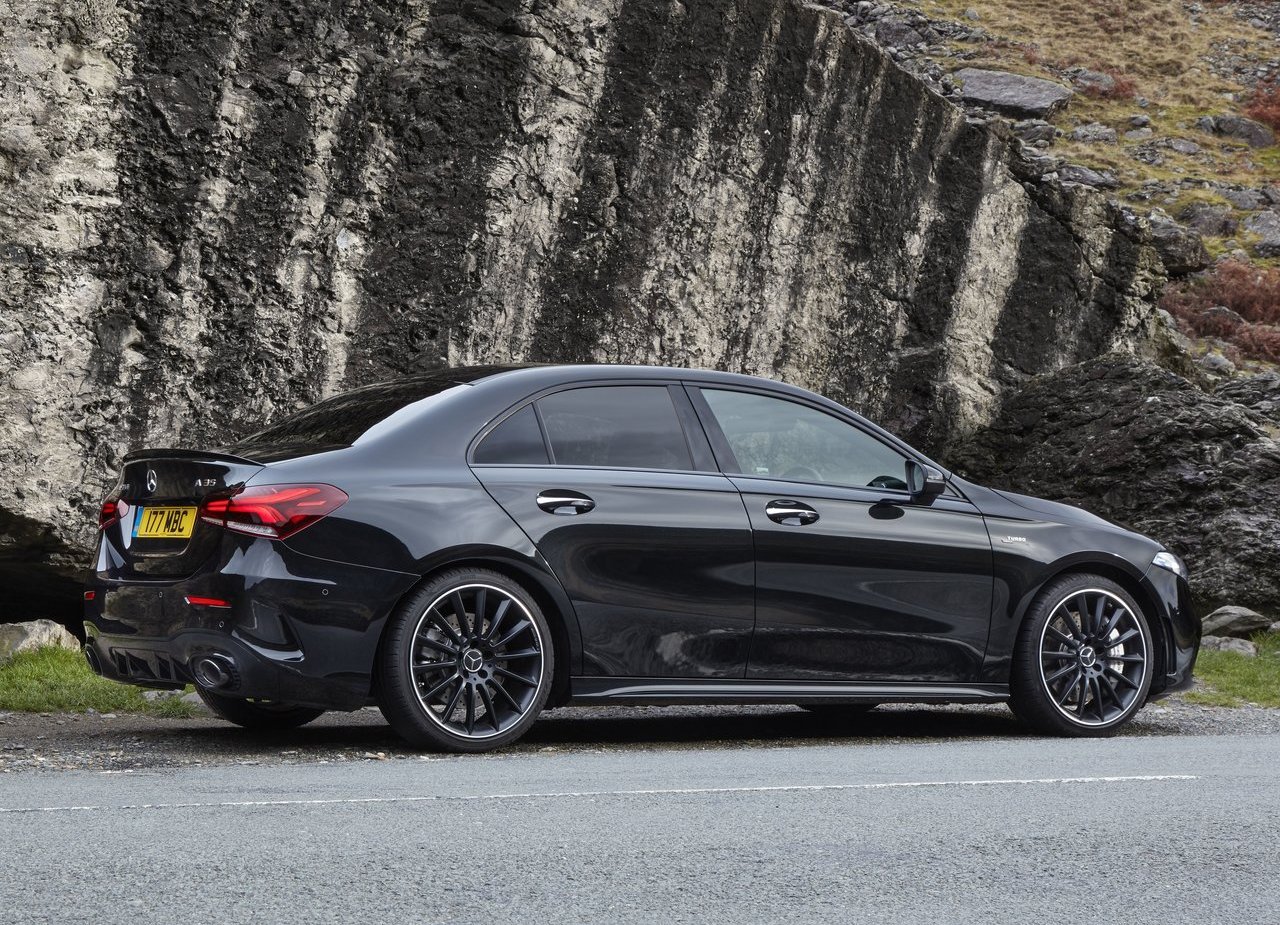 2020 - MERCEDES-AMG A 35 SEDAN UK VERSION, foto 19