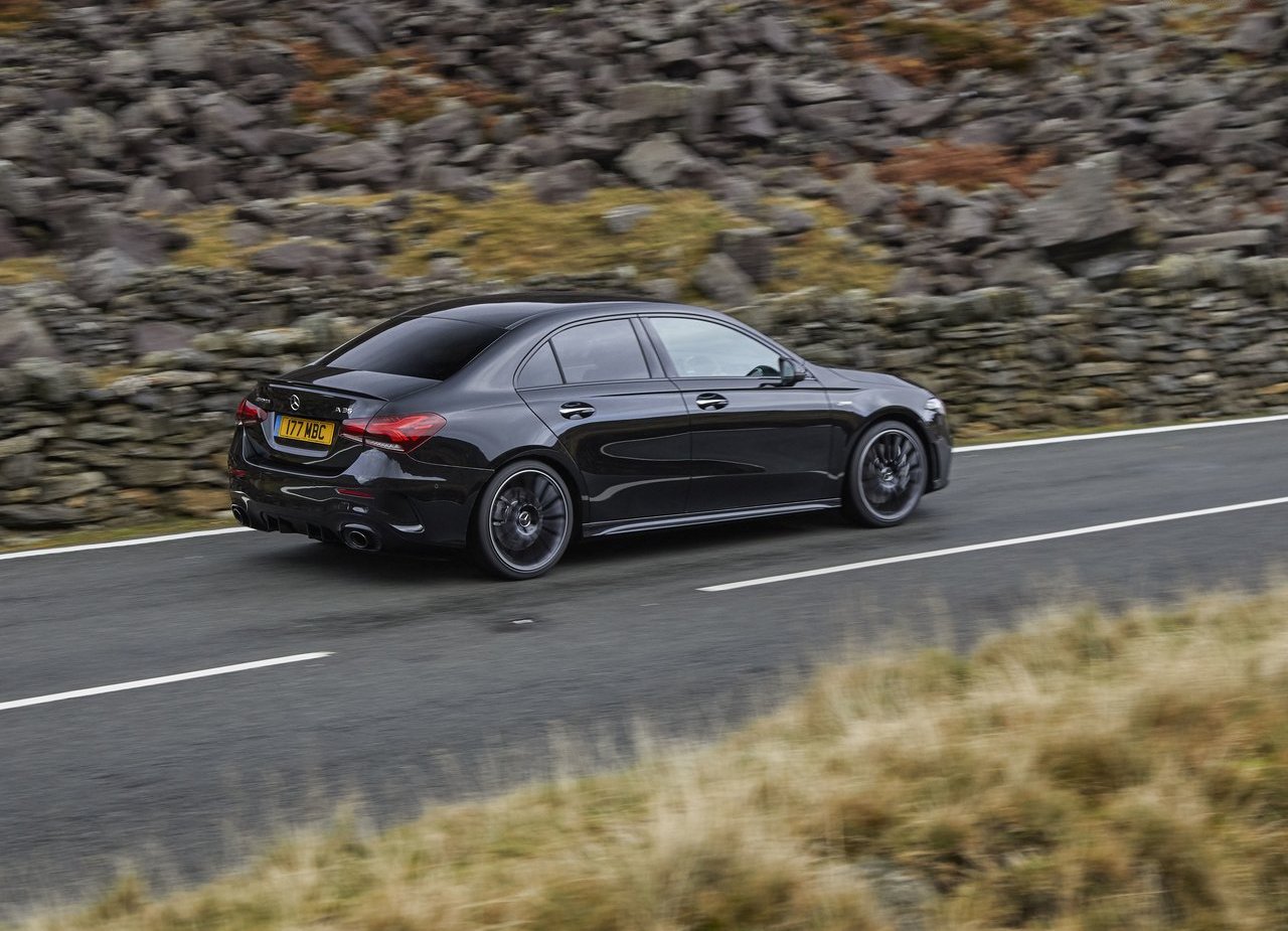 2020 - MERCEDES-AMG A 35 SEDAN UK VERSION, foto 21
