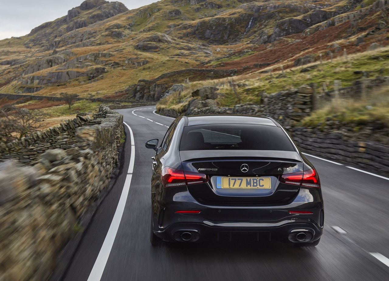 2020 - MERCEDES-AMG A 35 SEDAN UK VERSION, foto 35