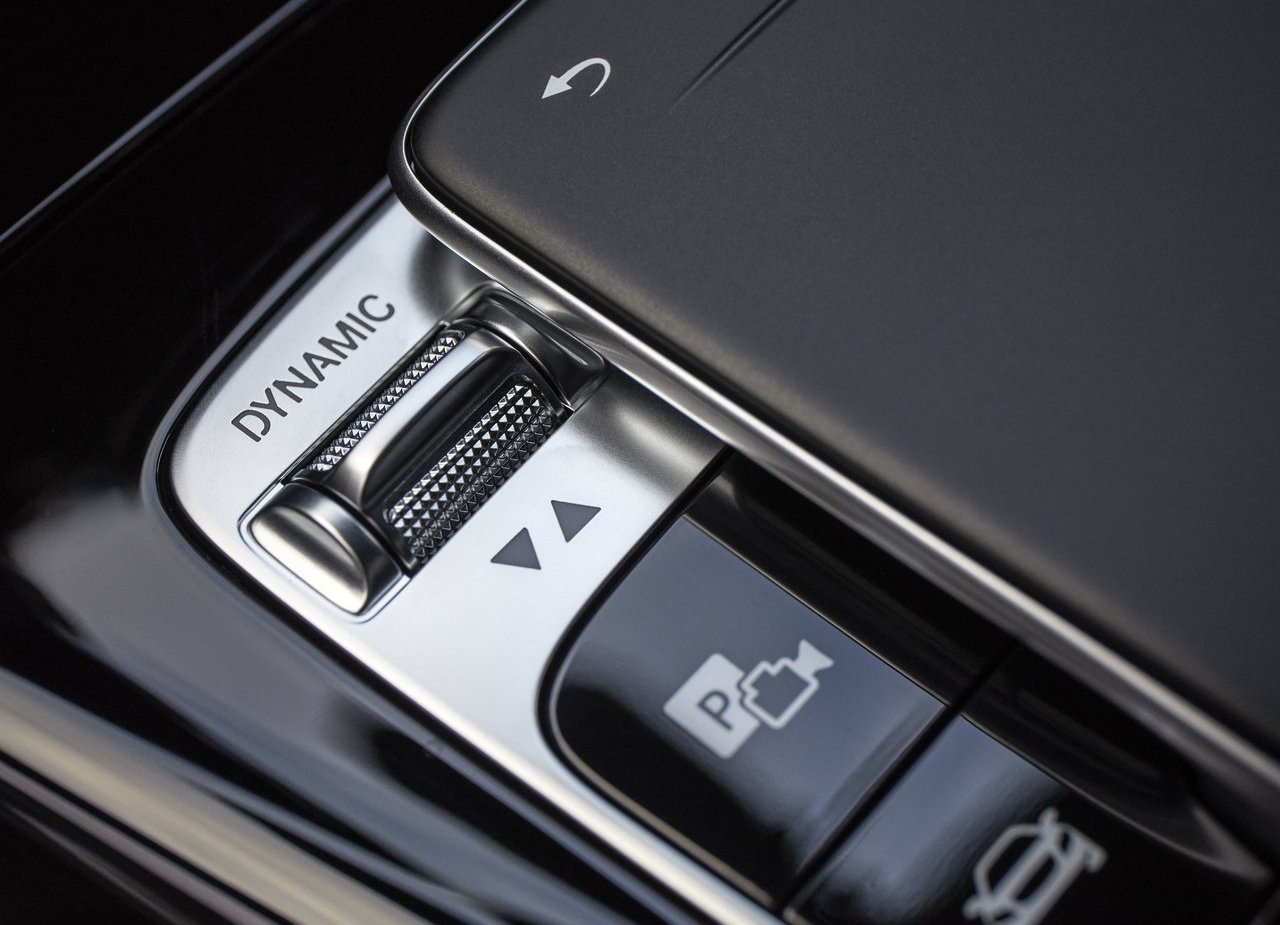2020 - MERCEDES-AMG A 35 SEDAN UK VERSION, foto 44