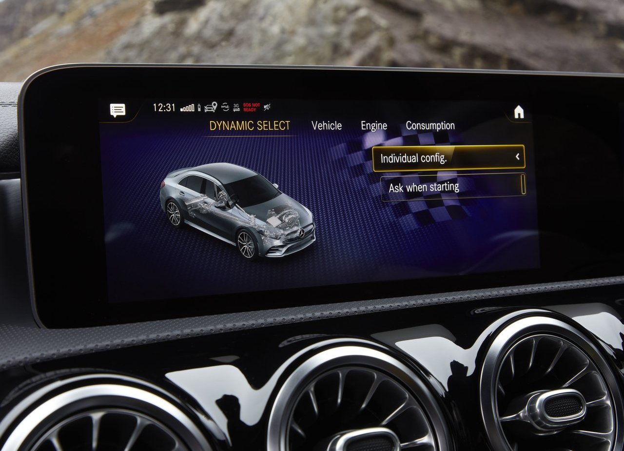 2020 - MERCEDES-AMG A 35 SEDAN UK VERSION, foto 68
