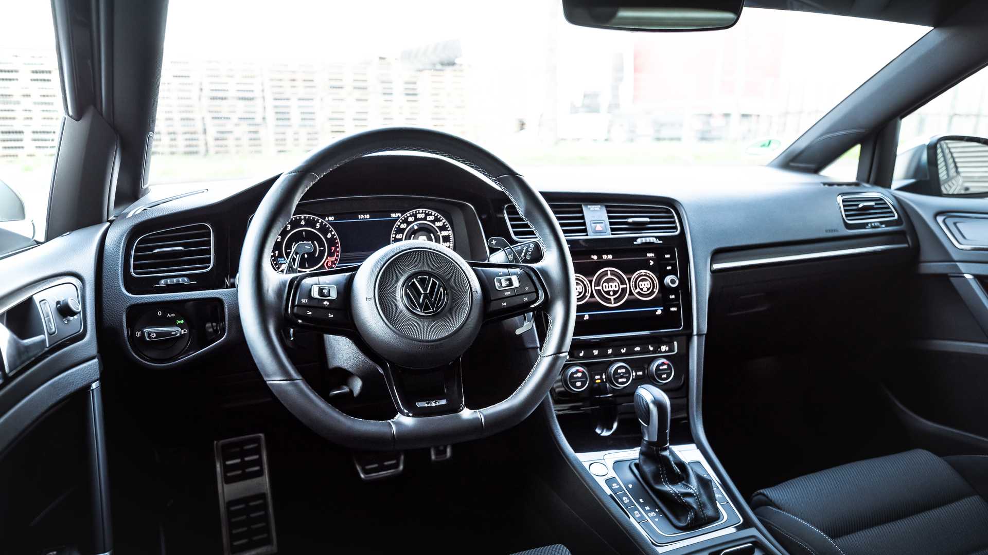 VOLKSWAGEN GOLF RS 450 BY MANHART, foto 15