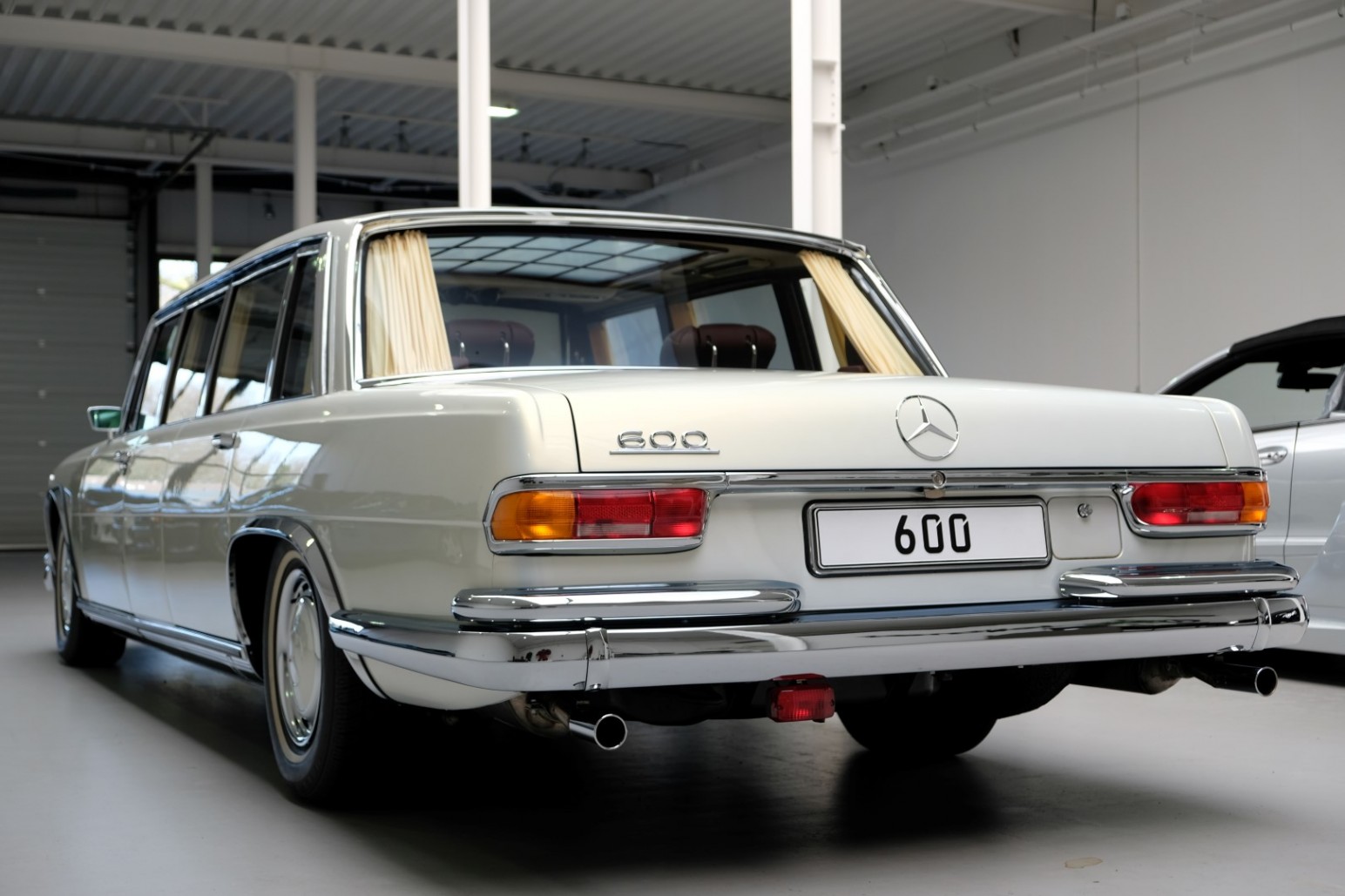 MERCEDES-BENZ 600 PULLMAN MAYBACH, foto 3