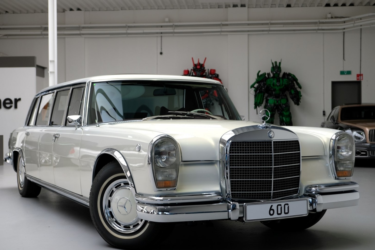 MERCEDES-BENZ 600 PULLMAN MAYBACH, foto 7