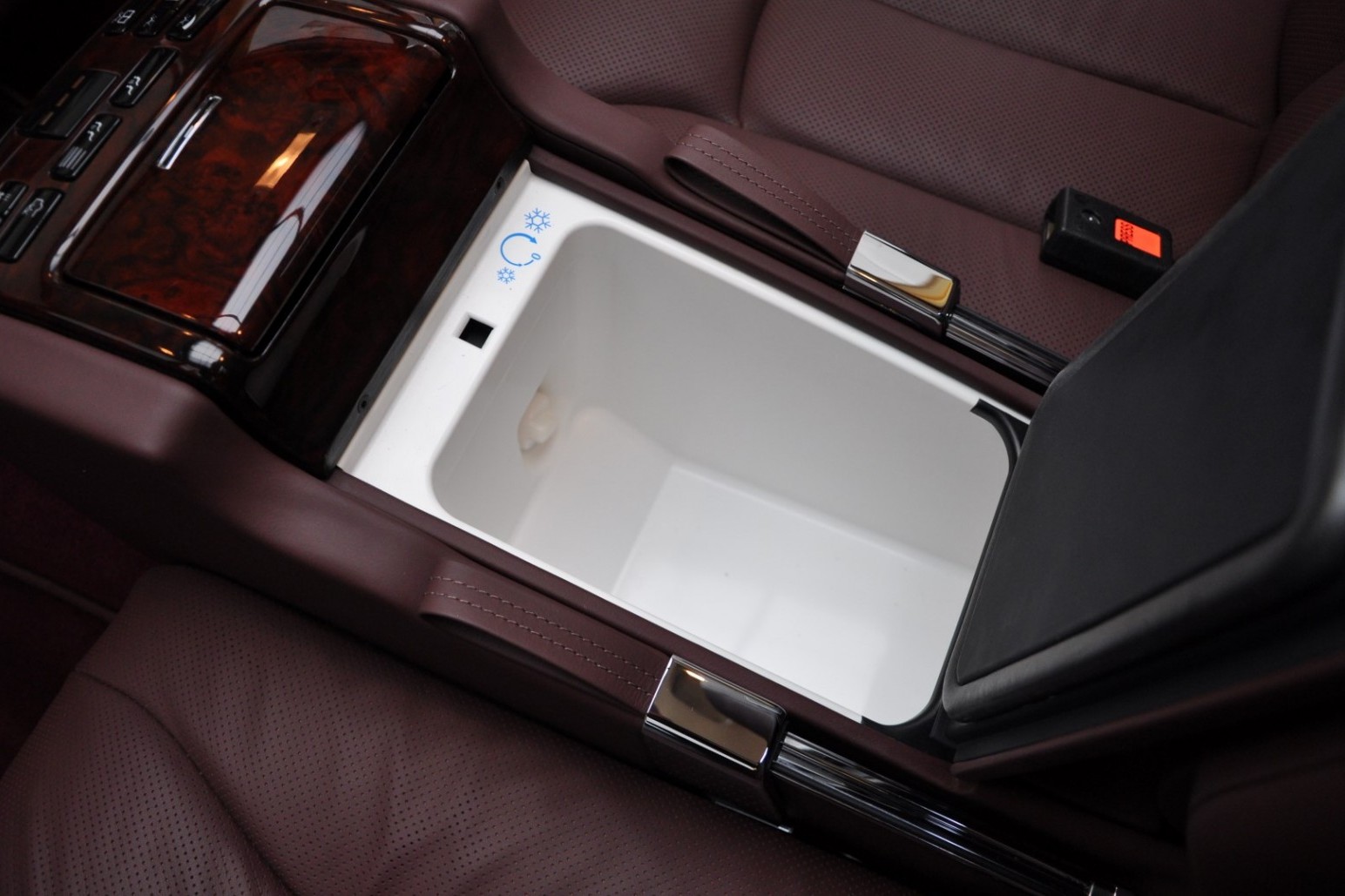 MERCEDES-BENZ 600 PULLMAN MAYBACH, foto 25