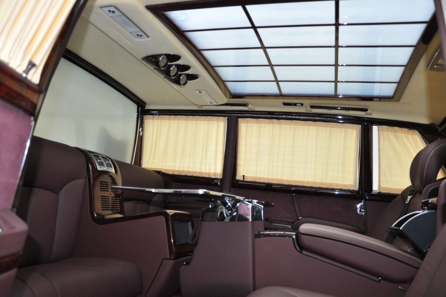 MERCEDES-BENZ 600 PULLMAN MAYBACH, foto 28