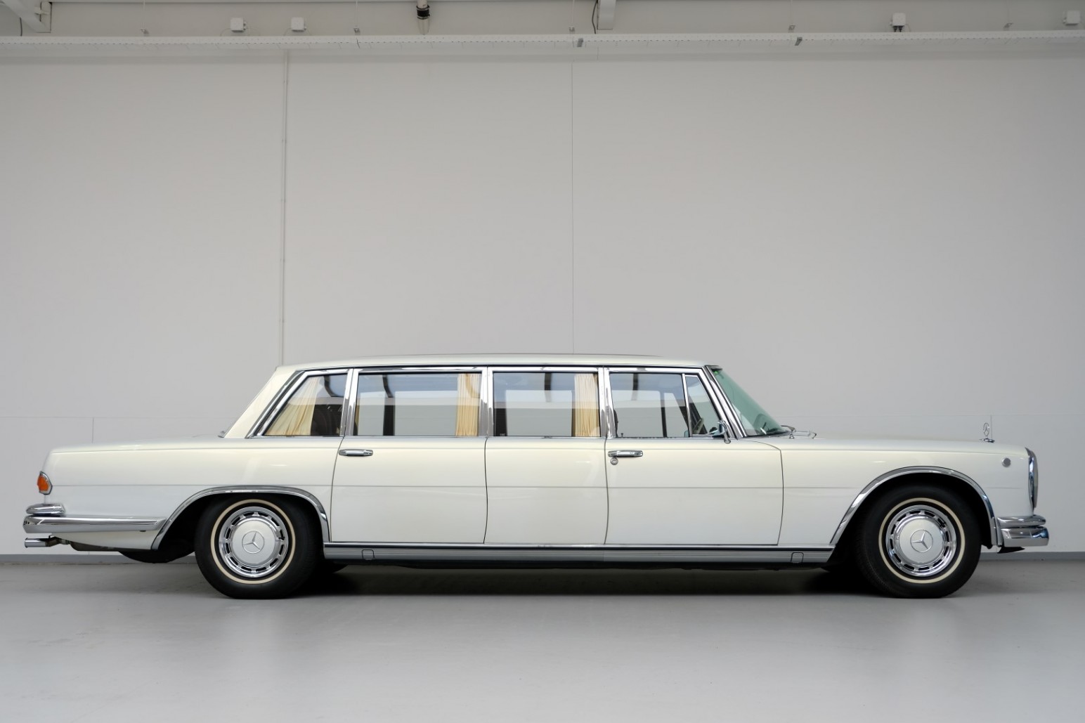 MERCEDES-BENZ 600 PULLMAN MAYBACH, foto 37