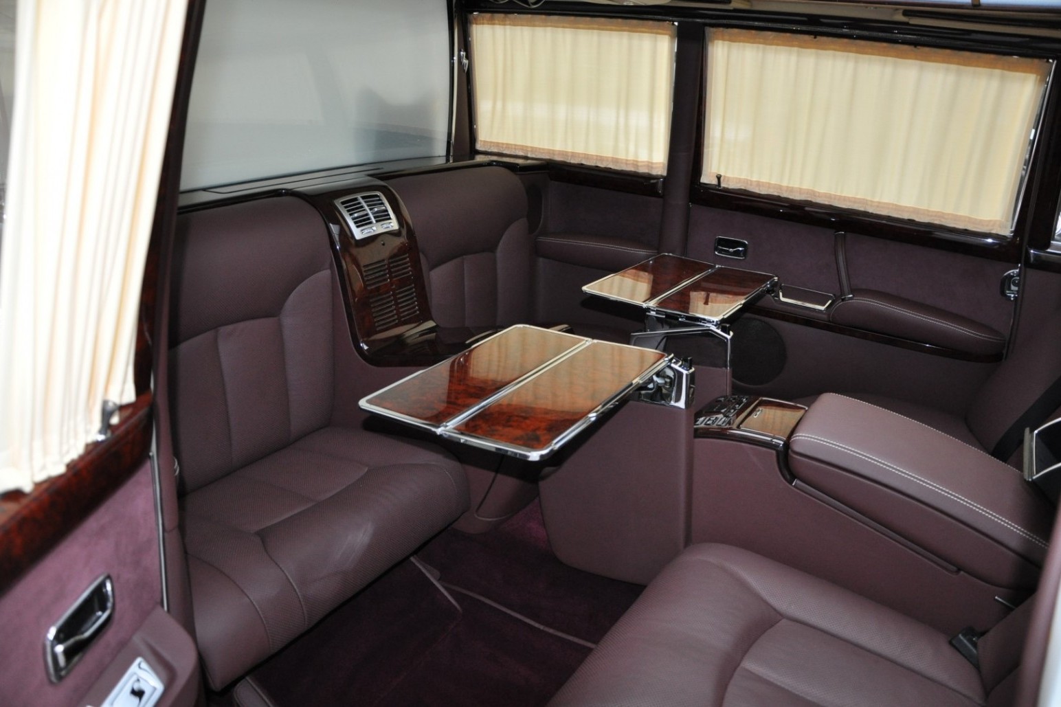 MERCEDES-BENZ 600 PULLMAN MAYBACH, foto 38