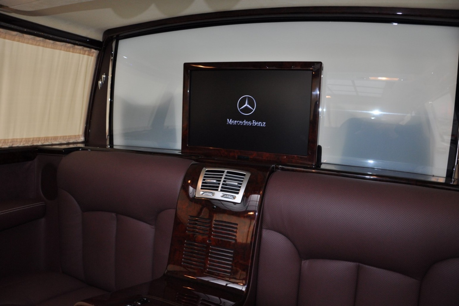 MERCEDES-BENZ 600 PULLMAN MAYBACH, foto 56