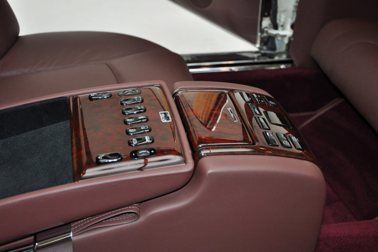 MERCEDES-BENZ 600 PULLMAN MAYBACH, foto 61