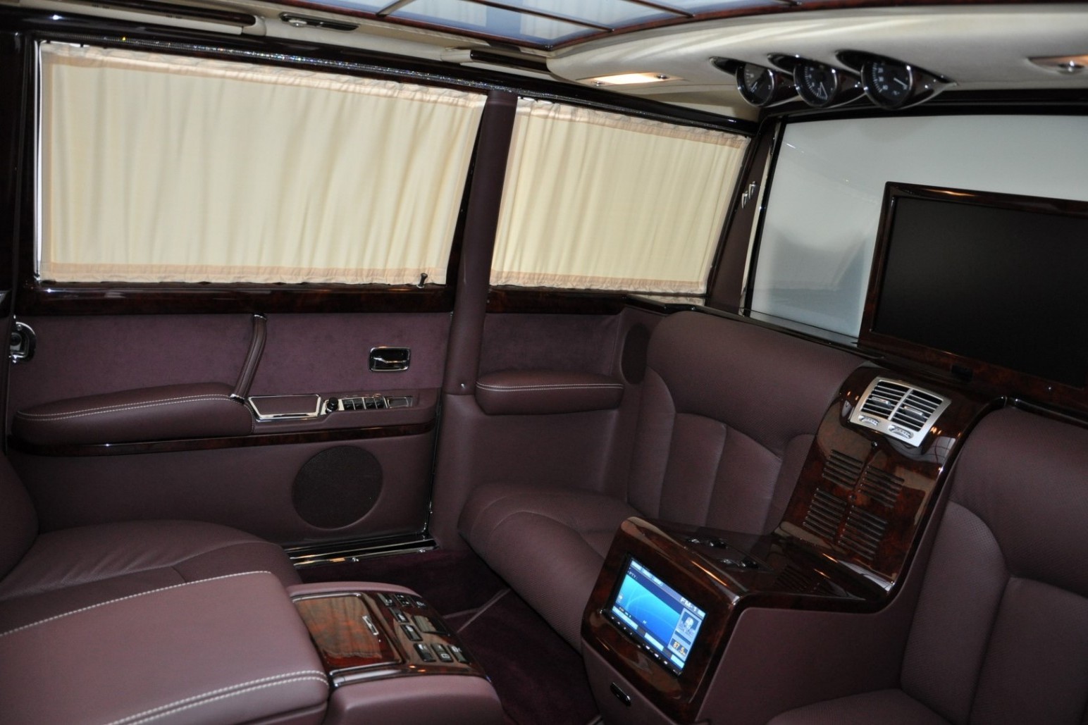 MERCEDES-BENZ 600 PULLMAN MAYBACH, foto 67