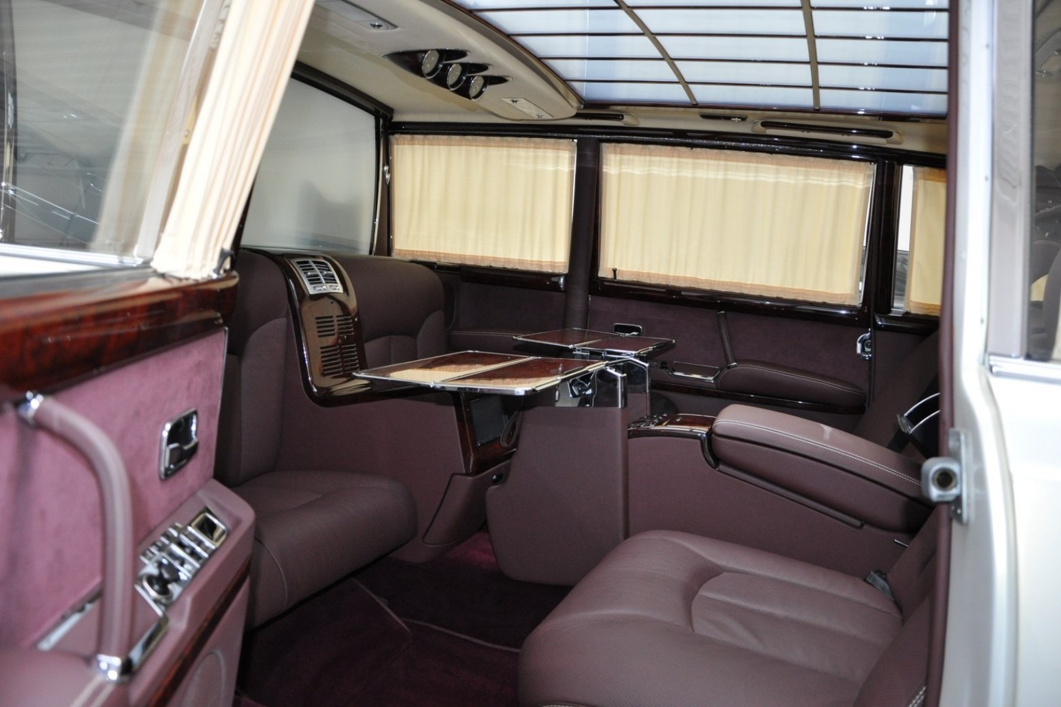MERCEDES-BENZ 600 PULLMAN MAYBACH, foto 74
