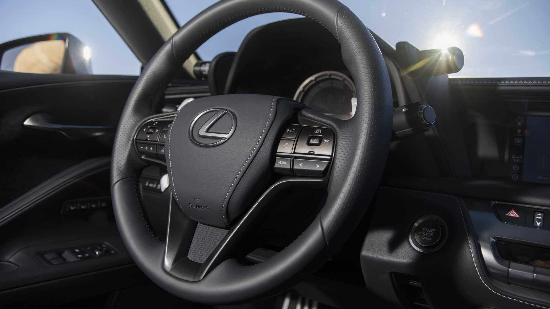 2021 - LEXUS LC 500, foto 27