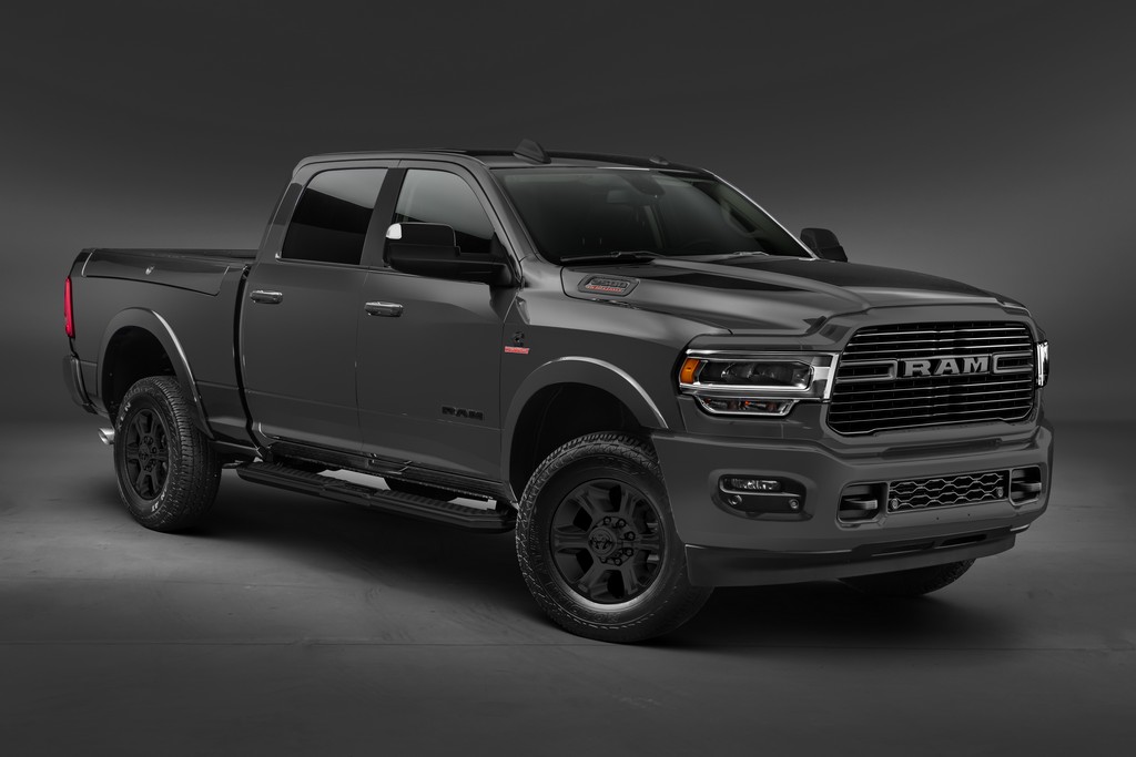 RAM 2500 NIGHT EDITION, foto 1