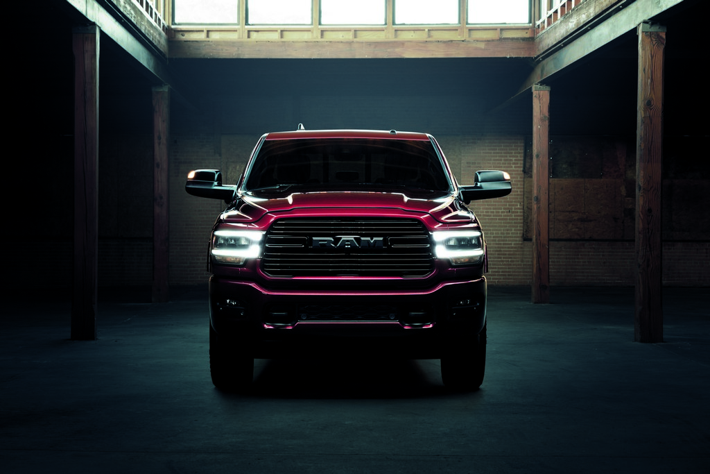 RAM 2500 NIGHT EDITION, foto 15