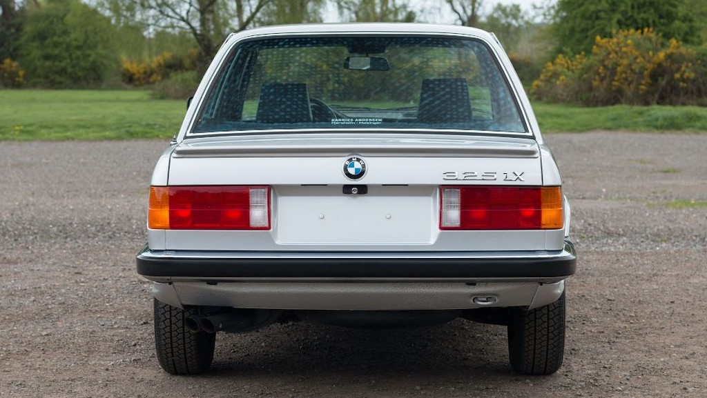 BMW 325iX SEDAN, foto 7