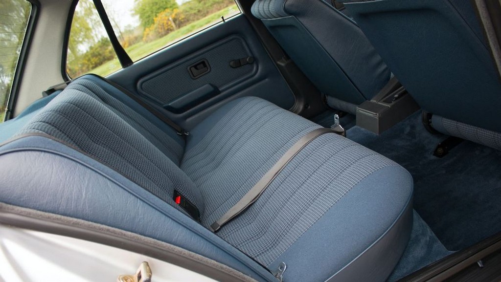 BMW 325iX SEDAN, foto 22