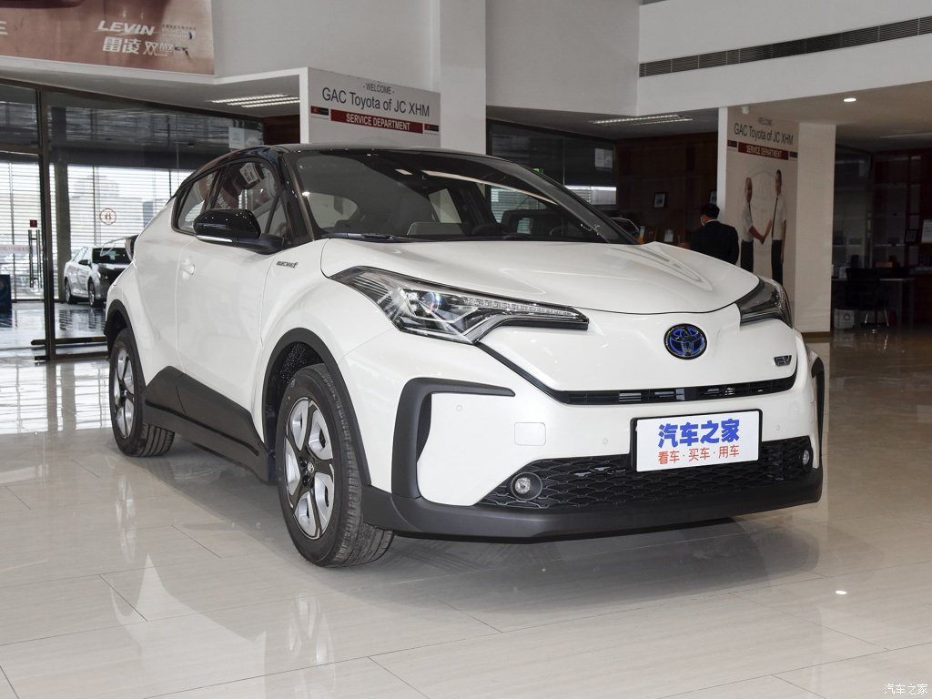 TOYOTA C-HR EV, foto 9