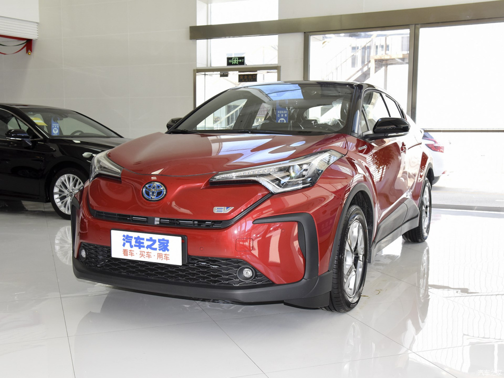 TOYOTA C-HR EV, foto 14