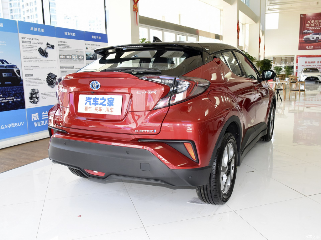 TOYOTA C-HR EV, foto 20