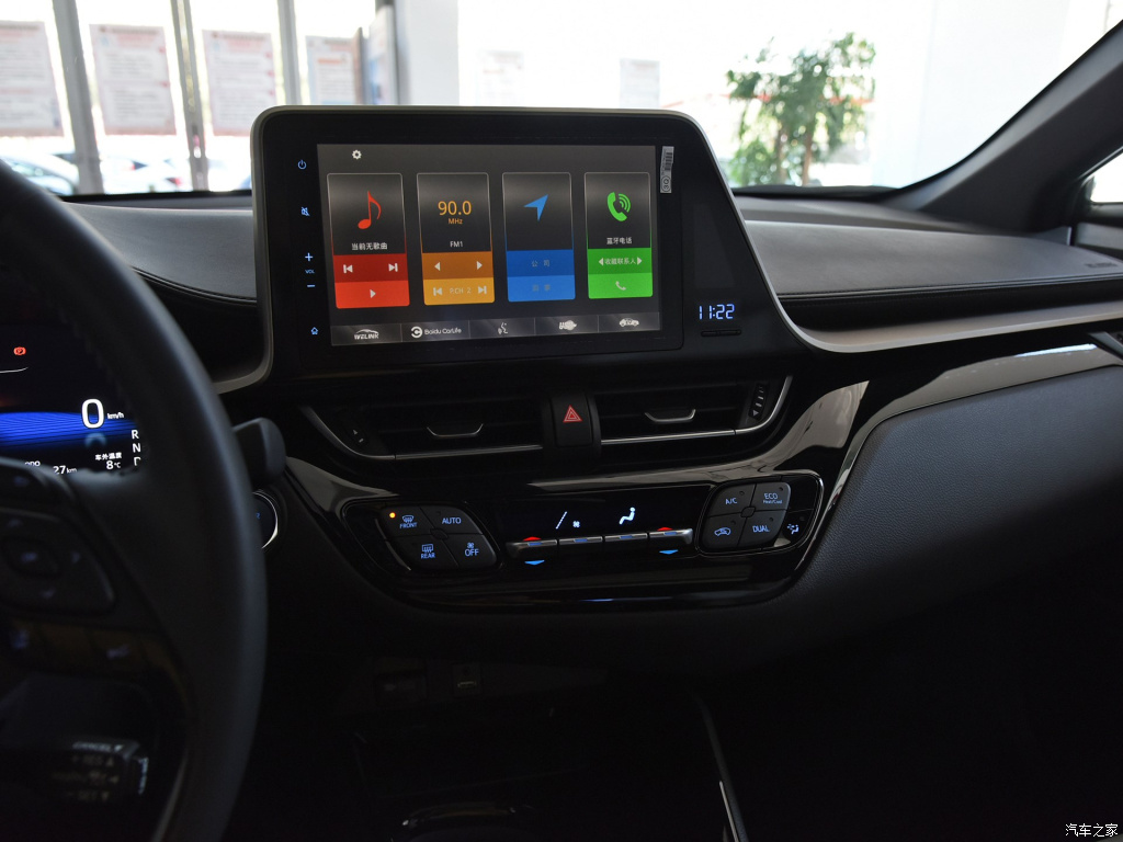 TOYOTA C-HR EV, foto 53