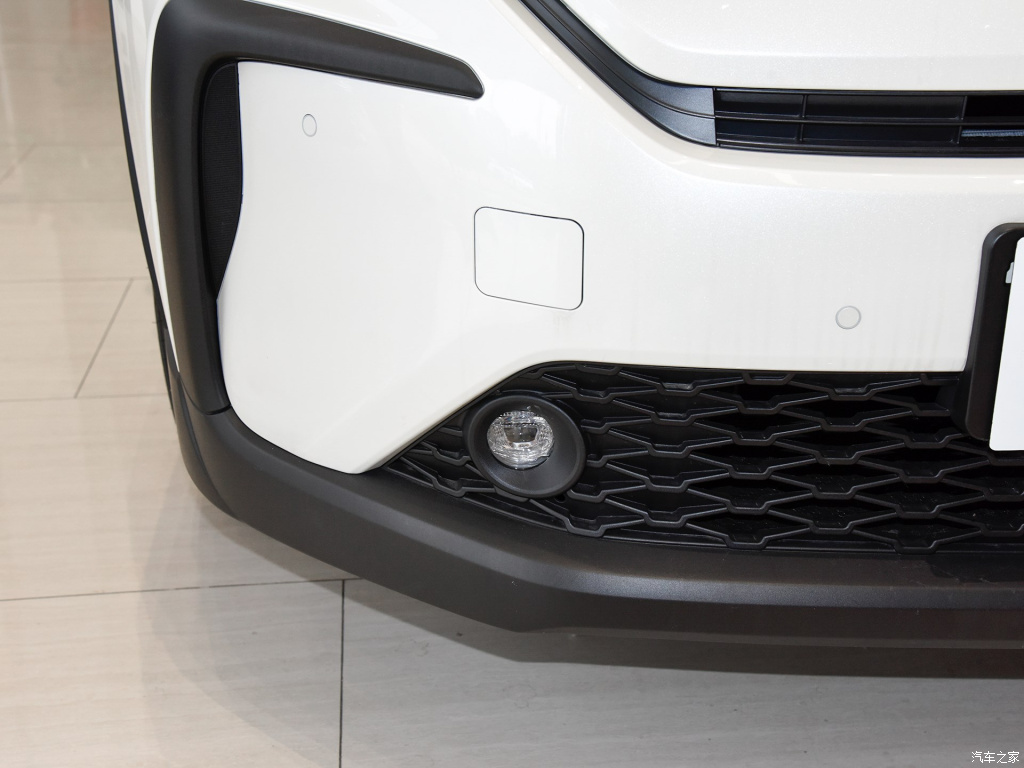 TOYOTA C-HR EV, foto 120