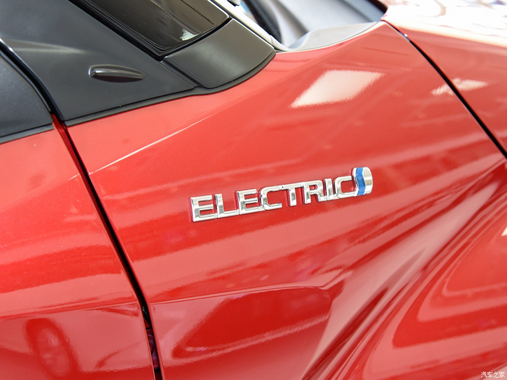 TOYOTA C-HR EV, foto 164