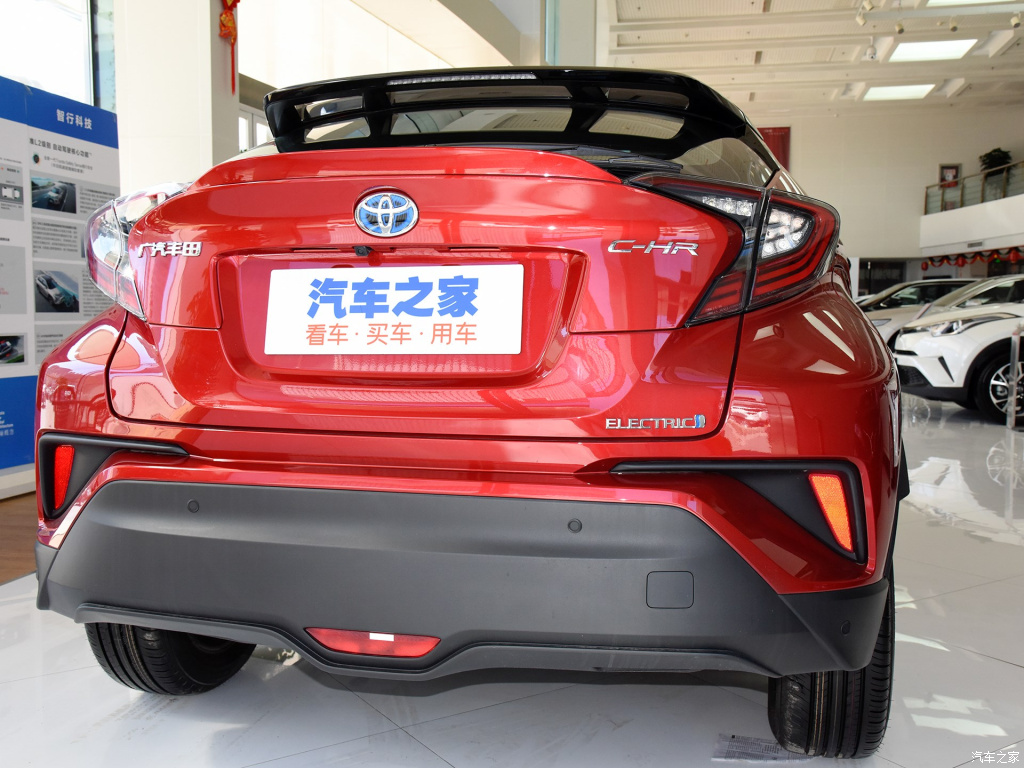 TOYOTA C-HR EV, foto 198