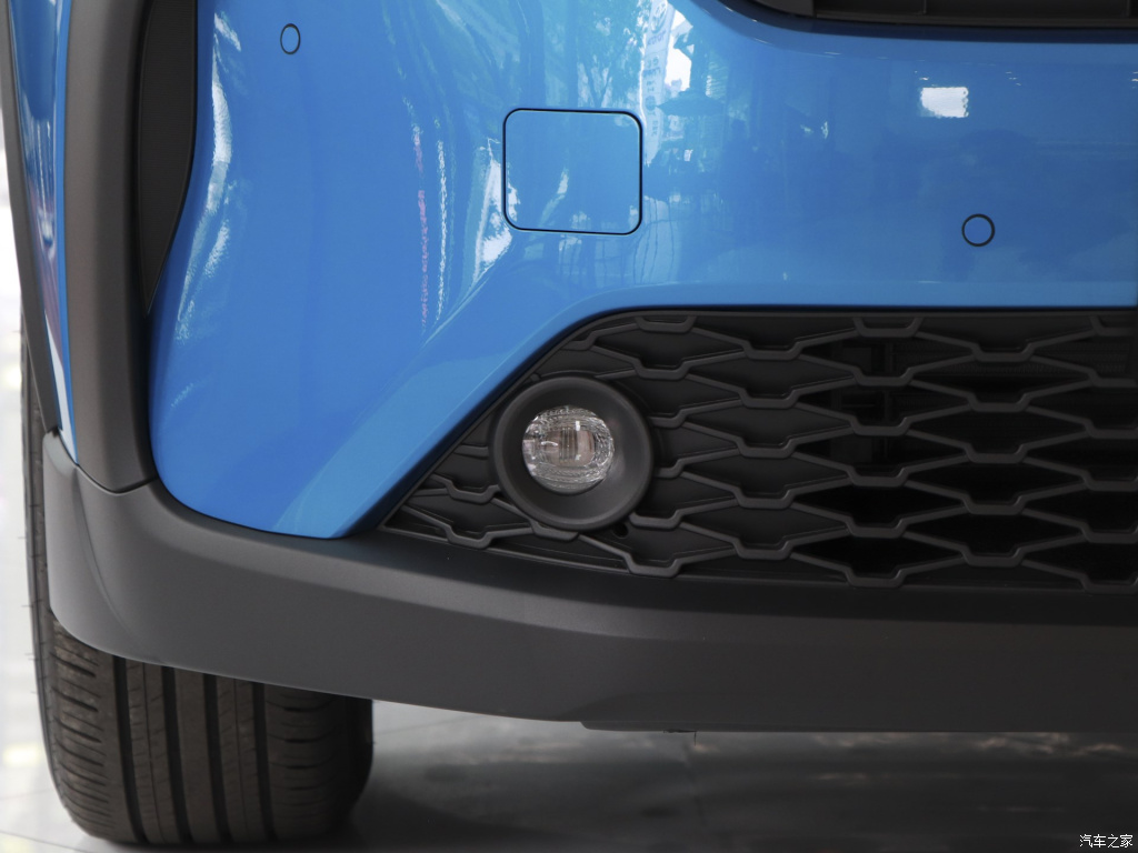 TOYOTA C-HR EV, foto 214