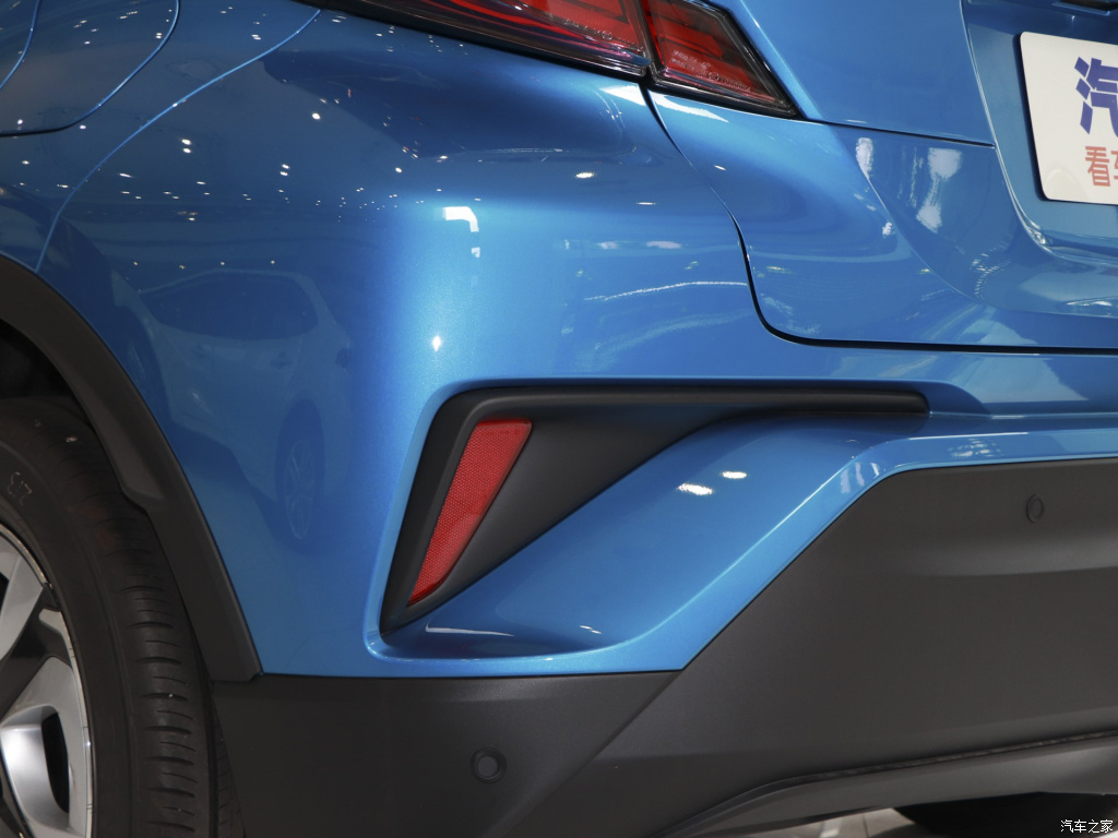 TOYOTA C-HR EV, foto 242